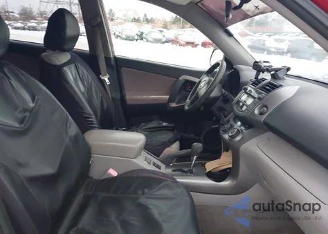 2006 Toyota Rav4 z USA, uszkodzony, nr VIN JTMBD33V065013946